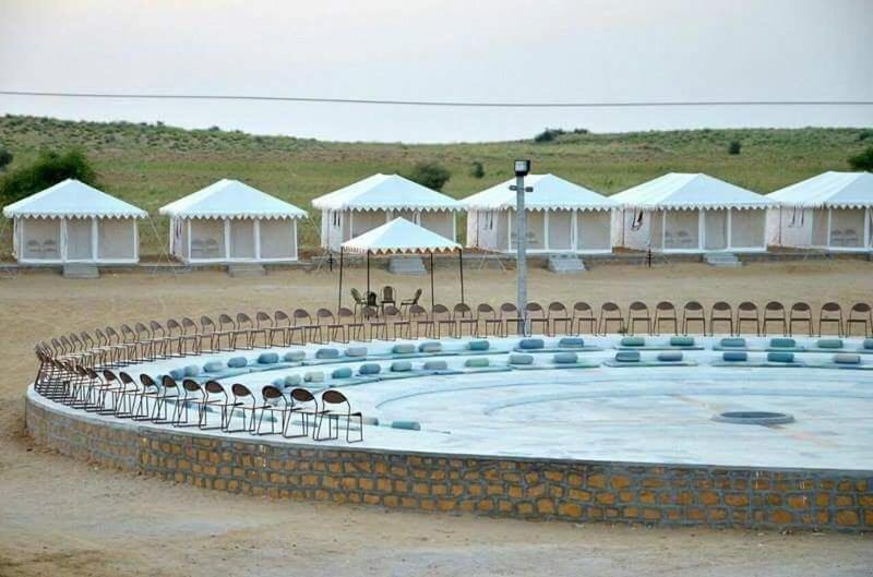 Desert Dream Royal Camp & Pool Džaisalmér Exteriér fotografie